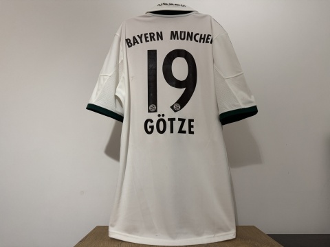 KOSZULKA Bayern Monachium (Niemcy) 2013/14 away #19 Gotze Adidas L