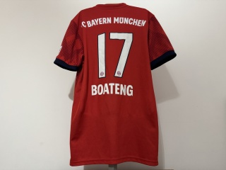 KOSZULKA Bayern Monachium (Niemcy) 2018/19 home #17 Boateng Adidas S