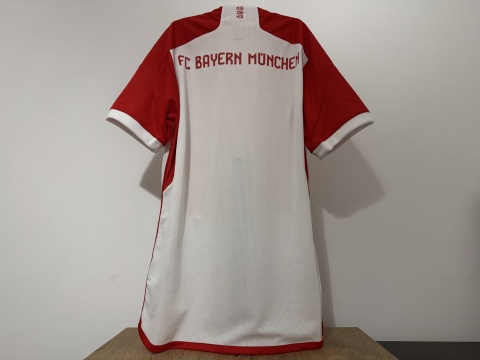 KOSZULKA Bayern Monachium (Niemcy) 2023/24 home Adidas M NOWA
