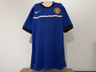 KOSZULKA Manchester United (Anglia) training Nike M