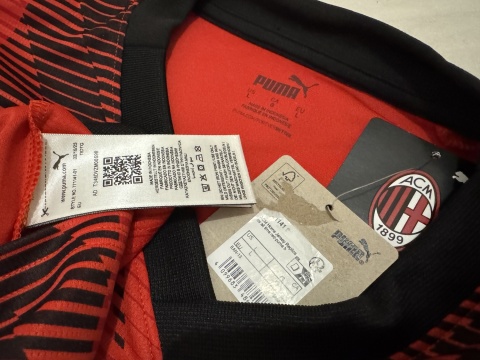 KOSZULKA AC Milan (Włochy) 2023/24 home Puma L NOWA