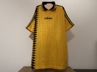 KOSZULKA Adidas 90s (template) M