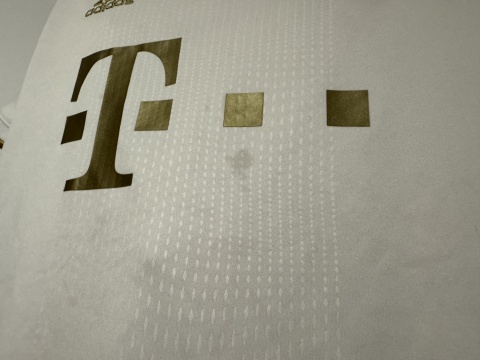 KOSZULKA Bayern Monachium (Niemcy) 2022/23 away Adidas 140