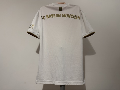 KOSZULKA Bayern Monachium (Niemcy) 2022/23 away Adidas 164