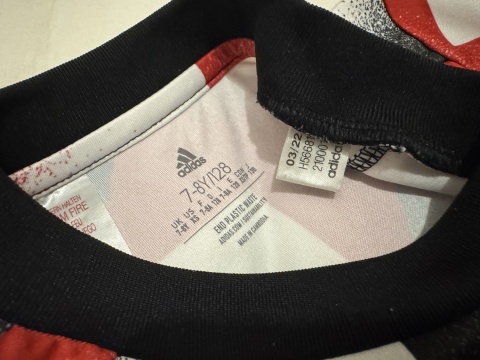 KOSZULKA Manchester United (Anglia) 2022/23 pre-match Adidas 128