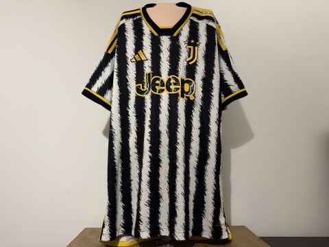 KOSZULKA Juventus FC (Włochy) 2023/24 home Adidas L